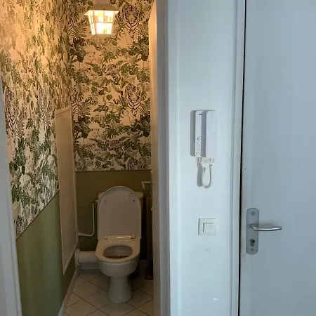 Large Flat With View And Balcony Apartment Paris